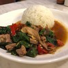 ข้าวราดกระเพราเป็ดย่าง ข้าวราดกระเพราเป็ดย่าง