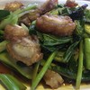 คะน้าหมูกรอบ