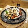 วาฟเฟิลอร่อยดีแหละแต่ไอติมอร่อยจริงๆ เข้ากันๆๆๆๆ  ราคาก็แบบแรงอยู่แต่รับได้อ่ะ 
