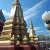 พระเจดีย์คู่กู้ชาติ บรรจุพระบรมอัฐิสมเด็จพระเจ้าตากสินมหาราช