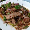 น้ำตกเนื้อย่าง