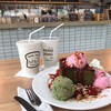 สตอเบอรี่ฮันนี่โทส + นมสดเย็น + ชอคโกแลตเย็น
