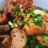 ก๋วยเตี๋ยวไก่ยายดำท่าดินแดง