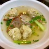 เกี๊ยวน้ำหมูแดง