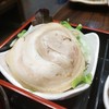 สลัดหมูชาชู เสิร์ฟพร้อมน้ำสลัดงา spicy