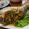 ปลากระพงผัดพริกเกลือ(ไม่แน่ใจชื่อเมนู แต่หวานไป)