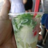 ถ้วย 15 บาท ข้างใต้เป็นไส้ที่เราเลือก