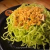 หอมกระเทียมเจียว เส้นนุ่มอร่อย สั่งไปหลายจานมาก อร่อยค่ะ