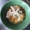ร้านก๋วยเตี๋ยวไก่ฉีกคุณประนอม สาขา1 หน้าวัดพนมยงค์