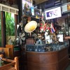 ตบแต่งด้วยของเก่าคือธีมร้านนี้ค่า