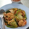 ใช้กุ้งขาว จานนี้ 60 บาท  ผักน้อยไปนิดแต่อร่อยมาก