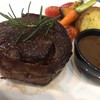 Filet Mignon เนื้อสเต็กห่อด้วยเบคอน