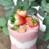 สตรอว์เบอร์รีโยเกิร์ตสมูทตี้