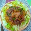 บะหมี่แห้งเนื้อสับผัดพริกไทยดำ