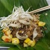 ผัดไทยไฟทะลุ (ถนนดินสอ)