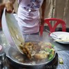 เทที่โต๊ะแบบนี้เลย