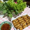 ปอเปี๊ยะทอดไส้หมูสับและกุ้ง