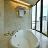Superior Corner Suite