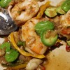 ผัดสตอกะปิกุ้งตัวโตๆ