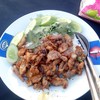 อาหารน่ากินมากและราคาถูกมากจานนี้ 35 บาท แนะนำเลยผ่านมาแถวนี้มาแวะกินได้