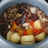 ไก่ดำเครื่องแน่นตุ๋นหม้อหุงข้าว