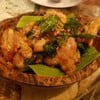 ไก่มาพร้อมเครื่องพริกเกลือแน่ๆถึงเครื่อง อร่อยกลมกล่อม