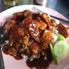ข้าวหมูแดงหมูกรอบ ศรีวัช เชิญชิม