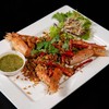 กุ้งแม่น้ำคั่วพริกเกลือ กุ้งแม่น้ำคั่วพริกเกลือ