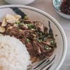 ข้าวหน้าเนื้อตุ๋นวัวทอง (DV) ข้าวหน้าเนื้อตุ๋นวัวทอง (DV)
