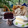 Coconut Cake 95.-
Chocolate Cake 85.-