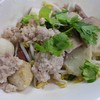แซว ก๋วยเตี๋ยวหมู ปลา สุขุมวิท 49