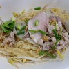 แซว ก๋วยเตี๋ยวหมู ปลา สุขุมวิท 49