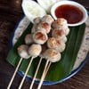น้ำจิ้มรสชาติดี ลูกชิ้นอร่อย