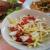 ทานกับปลาทอดลงตัวมาก ทานเล่นเดี่ยวๆ ก็อร่อยมาก มะม่วงที่ใช้เปรี้ยวหวานลงตัวดีมาก