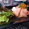 รสชาดเหมือนส้มตำไทย แต่มีแซมวาซาบิเล็กๆ อร่อยดี