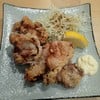 ไก่ทอดชิ้นใหญ่ จิ้มกับซอสทาร์ทาร์ 