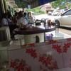 โต๊ะหินอ่อนหน้าร้าน