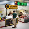 ร้านอยู่หน้า 711 เลยค่ะ หาไม่ยาก