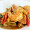 ข้าวราดผัดพริกแกงทะเล ข้าวราดผัดพริกแกงทะเล