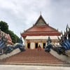 บรรไดทาขึ้นโบถส์