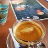กินแล้วมีความสดชื่นเพราะกาแฟร้อนๆรสชาติเข้มข้น 