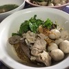 อร่อยให้เยอะ คนเยอะมาก