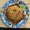ข้าวผัดพริกแกงเผ็ดปลากรอบ