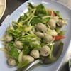 หน้าผา ปลาทอดมัน