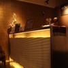 เคาเตอร์รับลูกค้าภายในร้าน