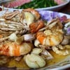 ต้มยำกุ้งบางลำภู (เจ้าเก่า-เจ้าแรก) ปากทางเข้าอาคารจอดรถของกทม. ถนนไกรสีห์