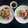 ข้าวผัดน้ำจิ้มซีฟู้ดหมูกรอบ