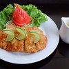 ปลาทอดราดซอสครีมมะนาว ปลาทอดราดซอสครีมมะนาว