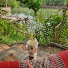 หนุนหมอนขิดจิบกาแฟริมคลอง ชิลสุดเหวี่ยงไปเลยฮะ