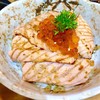ข้าวหน้าแซบมอนเบิร์น